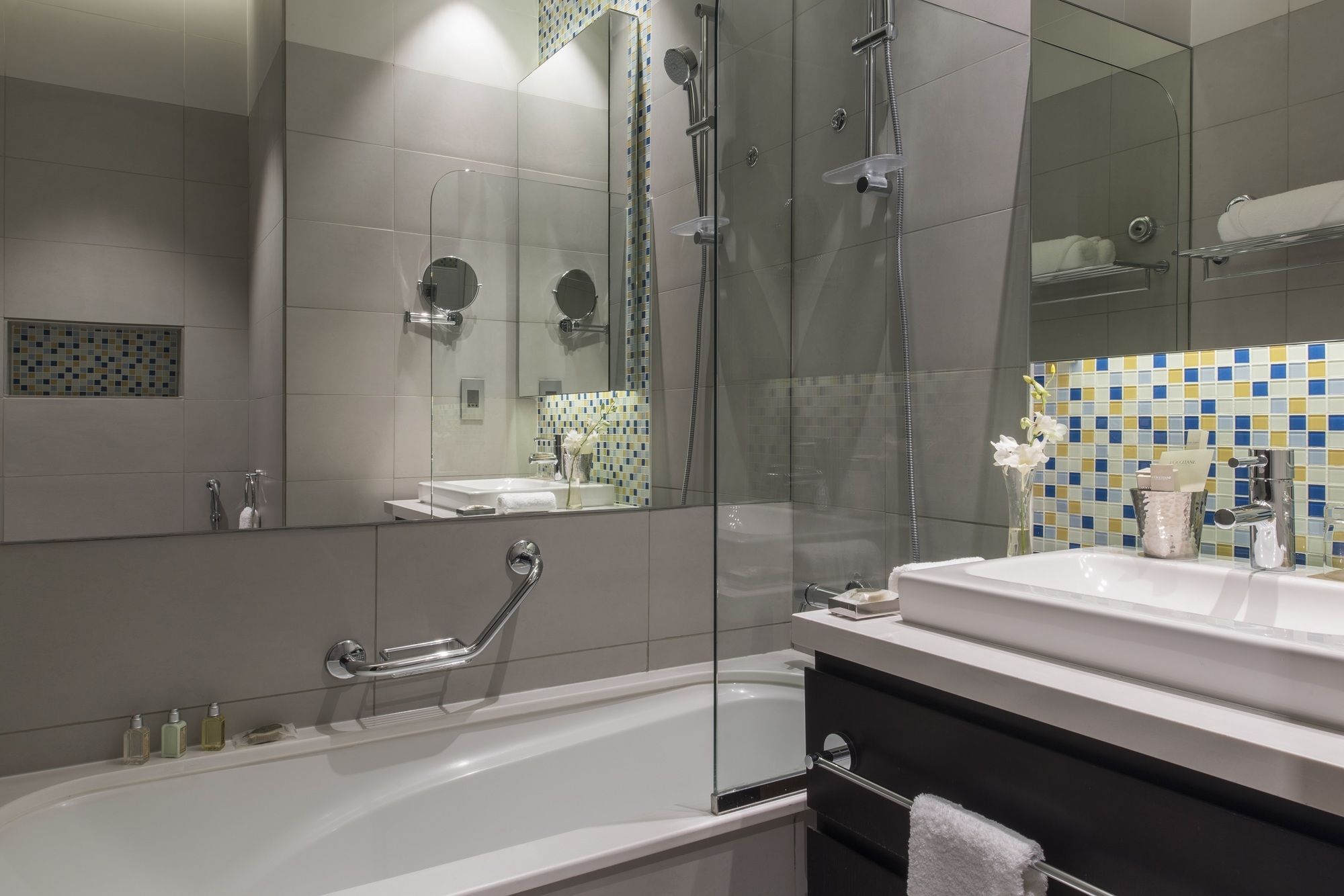 Fraser Suites Riyadh Eksteriør bilde